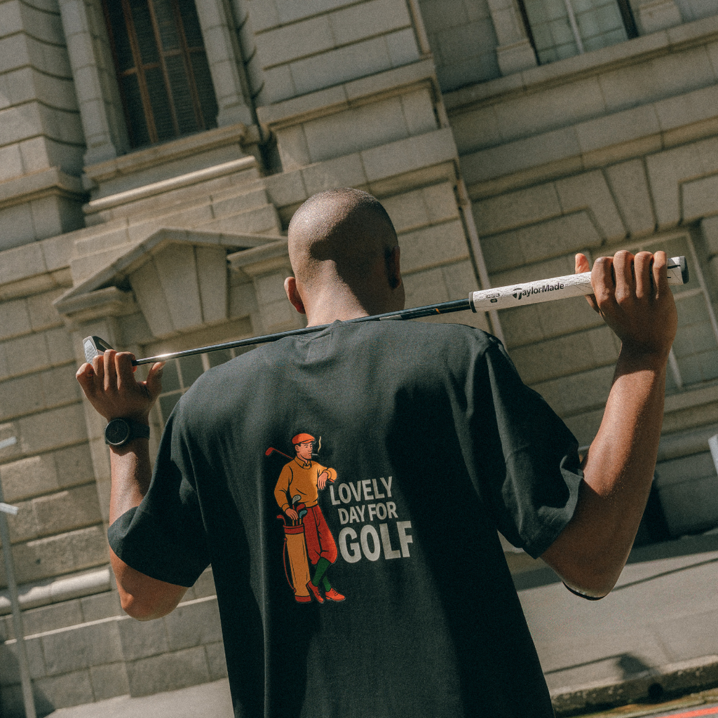 Lovely day for golf - Black T-shirt