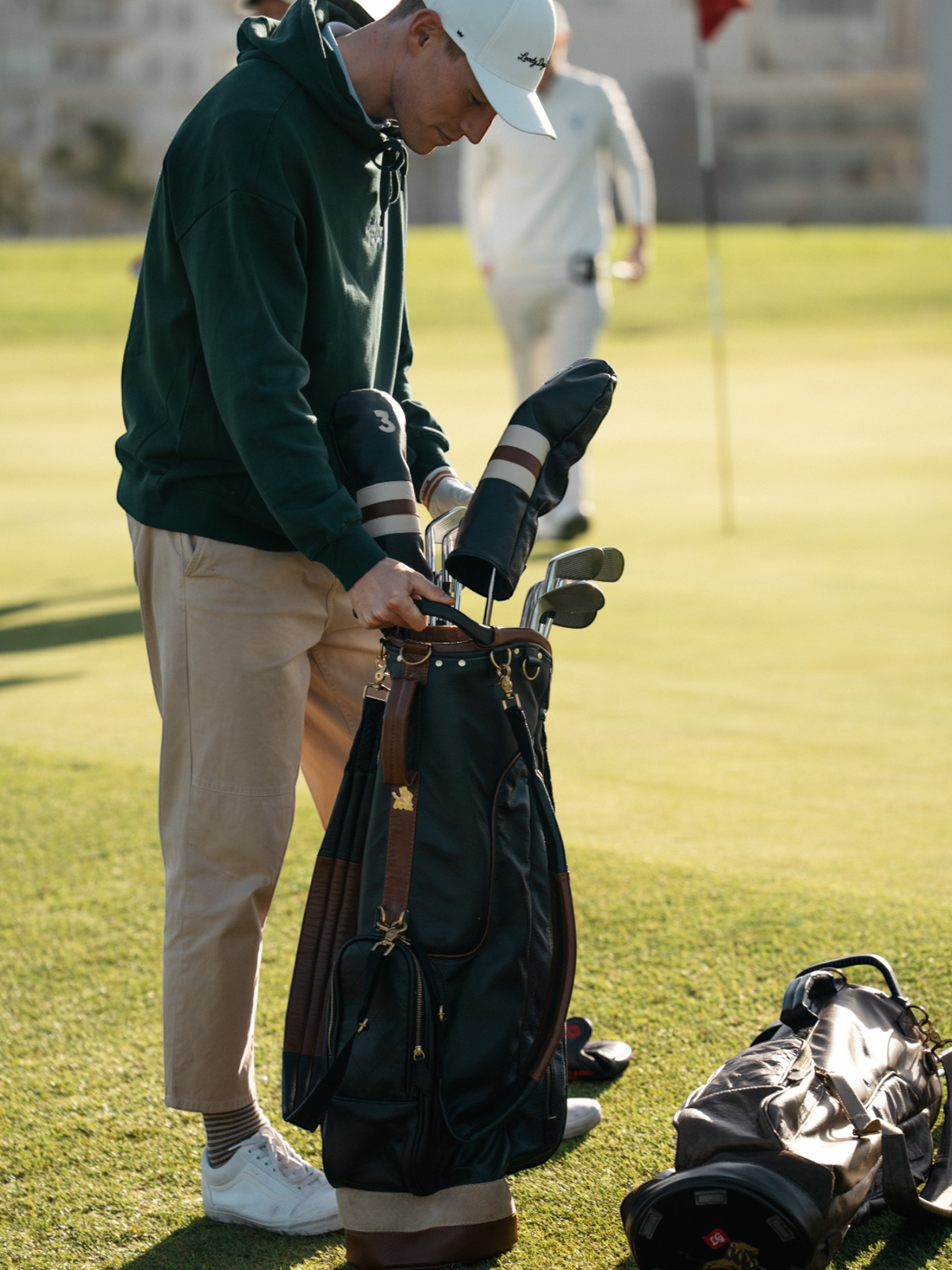 Black, Tan Trim Leather Sunday Bag golf bag, view 3