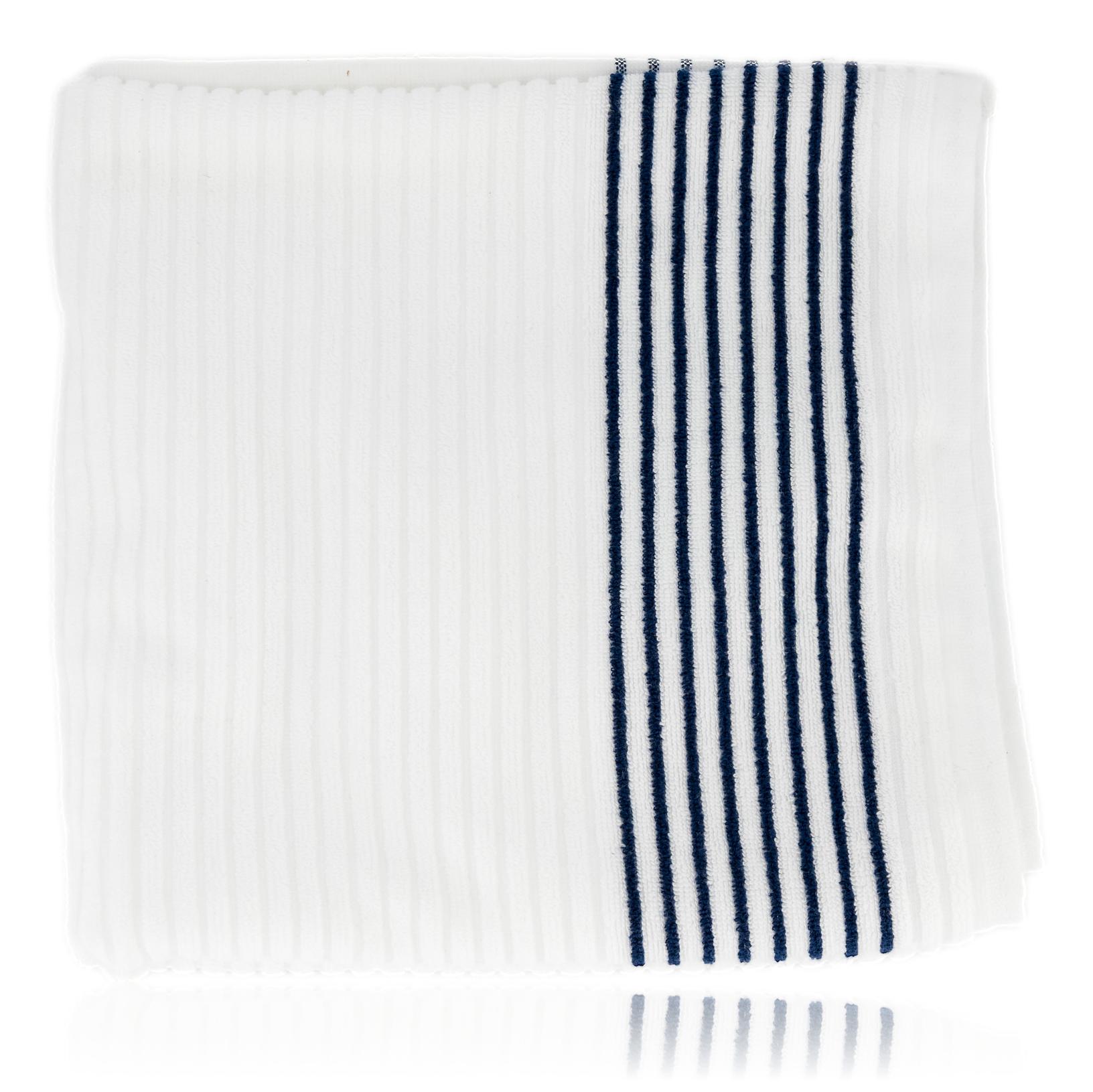 #color_White & Black